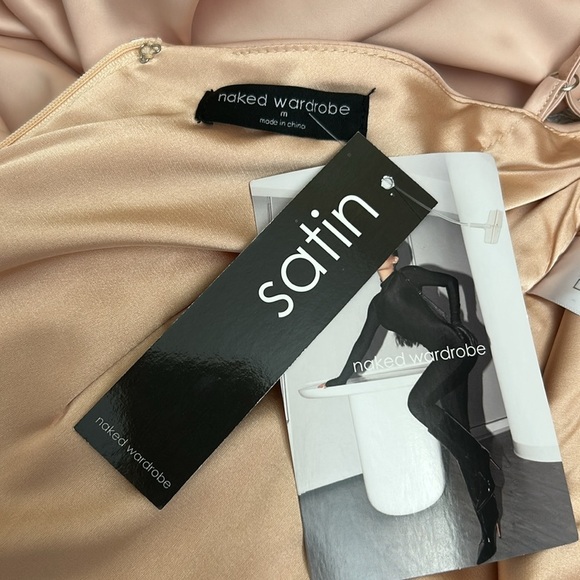 NWT Naked Wardrobe Satin Dreams Side Slit Slip Maxi Dress Blush Pink size M - Picture 5 of 11